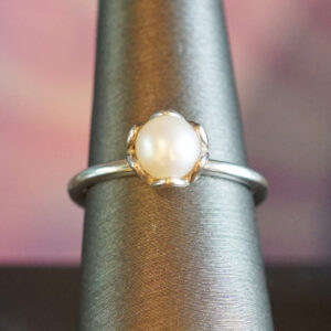 Pandora pearl flower ring
